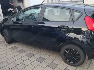 Ford Fiesta Fiesta 1.0 EcoBoost Powershift SYNC Edition