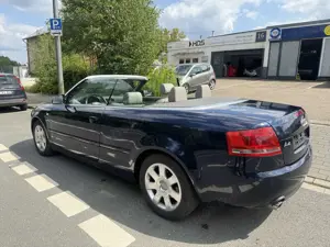 Audi A4 Cabriolet 1.8 T Bild 2