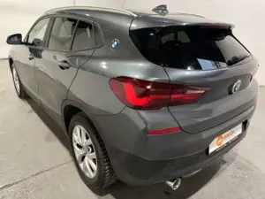 BMW X2 sDrive 20d Advantage Automatik EU6d Leder LED ACC Bild 2