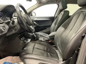 BMW X2 sDrive 20d Advantage Automatik EU6d Leder LED ACC Bild 5