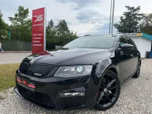 Skoda Octavia Combi RS/Navi/SHZ/PDC/Canton/Leder/Xenon