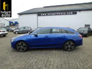 Mercedes-Benz CLA 180 CLA 180 Shooting Brake SB Progressive Line Advanced Volldigitales Instrumenten