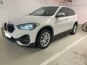 BMW X1 sDrive20d Head-Up!Business!NaviPlus!Ledersitze