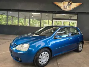 Volkswagen Golf V Lim. 5-Tür Tour KLIMA/TEMPOMAT/PDC Bild 1