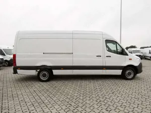 Mercedes-Benz Sprinter 317 CDI KA L3H2 MBUX 360°-Kamera Navi Bild 4