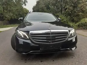 Mercedes-Benz E 300 d T 9G-TRONIC