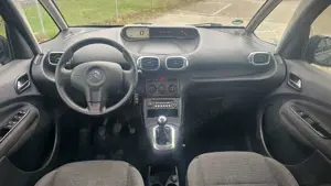 Citroen C3 Picasso Selection Euro6 Tüv10/24 Bild 5