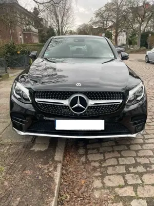 Mercedes-Benz GLC 250 4Matic 9G-TRONIC AMG Line
