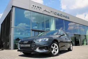 Audi A4 AVANT 40 TDI QUATTRO + ADVANCED/AHK/LED/STHZG