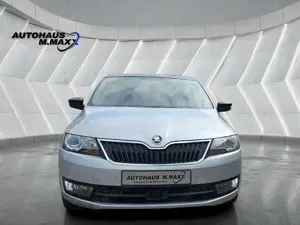 Skoda Rapid/Spaceback Spaceback Emotion Plus 1.Hand Pano Sitzh. Bild 3