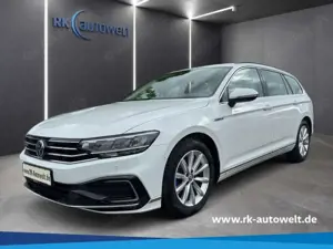 Volkswagen Passat Variant GTE 1.4 TSI DSG LED Navi Climatronic Sitzheizung
