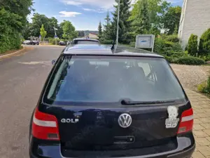 Volkswagen Golf 1.6