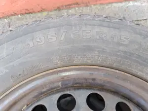 Winterreifen Golf Plus 195 65 R15 2x Michelin 2x Continental