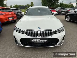 BMW 330 d M-Sport Touring Auto Kamera/ACC/LED/Sitzh. Bild 2
