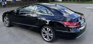 Mercedes-Benz E 400 E 400 Coupe 7G-TRONIC Bild 3