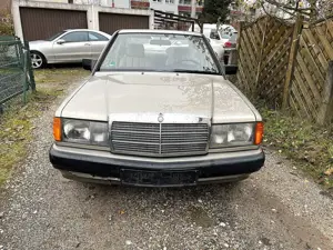 Mercedes-Benz 190 / AUTOMATIK/ SERVOLENKUNK/GUTER ZUSTAND/