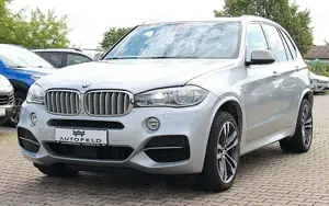BMW X5 M d /SHEFT/LED/AHK/PANO/NAVI/HEAD UP/BO