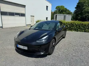 Tesla Model 3 Model 3 Standard Reichweite Plus Hinterradantrieb