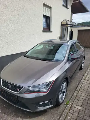 SEAT Leon ST 2.0 TDI StartStop FR