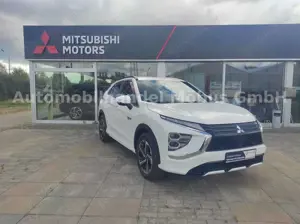 Mitsubishi Eclipse Cross Plus Select Hybrid 4WD