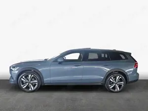 Volvo V60 Cross Country V60 Cross Country B4 D AWD Ultimate Bild 4