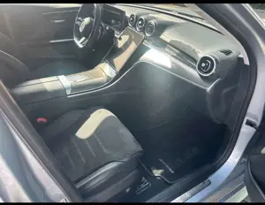 Mercedes-Benz C 180 Amg paket innen aussen jungesterne garantie Bild 5