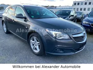 Opel Insignia Country  Basis. EURO6. TÜV NEU
