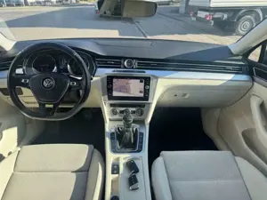 Volkswagen Passat Variant Passat 2.0TDI Comfort/LED/Navi/ACC/Kam/Key/ Bild 2