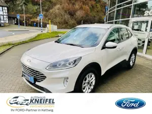 Ford Kuga Titanium Leder Navi Keyless ACC Parklenkass. Rückf
