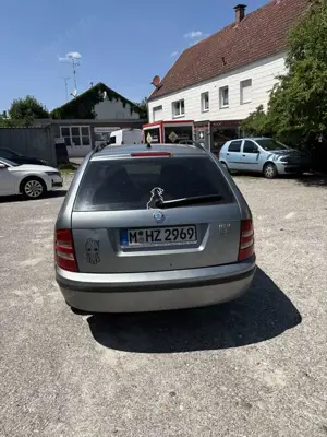 Skoda Fabia 1.9 TDI Combi Elegance Bild 3