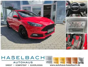 Ford Focus ST Bi-Xenon Recaro Klimaaut Freisprech Sitzheizg S