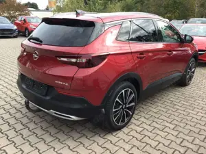 Opel Grandland X Grandland Business INNOVATION Plug-in-Hybrid 4 Bild 5