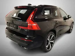 Volvo XC60 T6 Plus Black Edition *Plug-In* 360° K* Bild 2