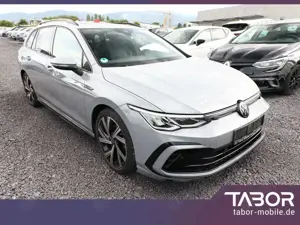 Volkswagen Golf VIII 1.5 eTSI 150 DSG R-Line Pano Nav AppCo