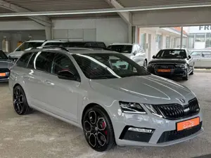 Skoda Octavia Combi RS 60 DSG *SHZ*PAN*NAV*LED*PDC Bild 5