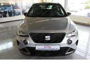 SEAT Arona Xcellence FR Line*APPLE CAR PLAY*SHZ* Bild 2
