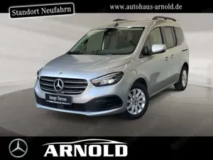 Mercedes-Benz T-Class T 180 Progressive LED KeylessGo Kamera Navi DAB BC