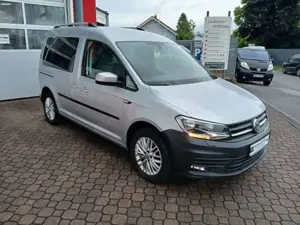 Volkswagen Caddy PKW Trendline BMT Rollst Behindertenumbau Bild 2