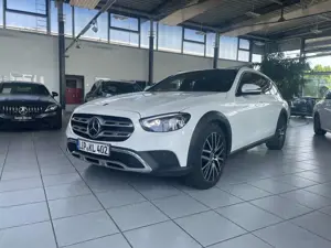 Mercedes-Benz E 400 E 400 d 4M T ALL-TERRAIN AHK AIRMATIC PANO MOPF