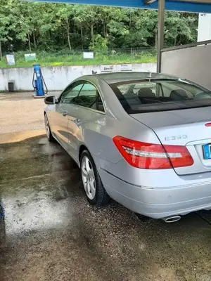 Mercedes-Benz E 350 CDI DPF Coupe BlueEFFICIENCY 7G-TRONIC Avantgarde