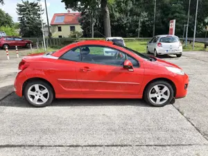 Peugeot 207 Active Bild 3