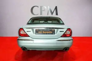 Jaguar XJ8 4.2 Executive | Leder | Navi | Xenon | SHZ! Bild 4