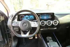 Mercedes-Benz GLA 200 GLA 200 7G-DCT AMG Line Bild 4