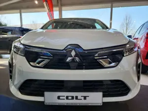 Mitsubishi Colt Basis 1.0 App-Navigation LED nur 774km! Bild 4