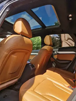 Audi Q3 Q3 2.0 TFSI quattro S tronic Bild 5