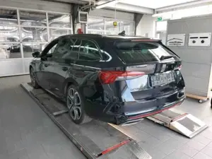Skoda Octavia Combi RS First Edition2.0TDI DSG Matrix Bild 4