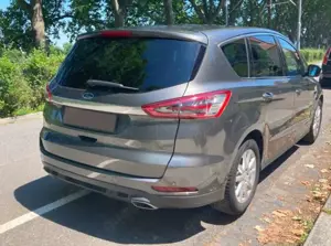 Ford S-Max S-Max 2.0 TDCi TÜV 06/27 AUTOM. ANHÄNGERKPL Bild 3 Ford S-Max S-Max 2.0 TDCi TÜV 06/27 AUTOM. ANHÄNGERKPL Bild 3