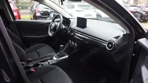 Mazda 2 1.5L e-SKYACTIV G 90ps 6GS Center-Line CONV Bild 4