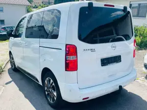 Opel Zafira Life 8 Sitze AHK Kamera DAB Bild 5