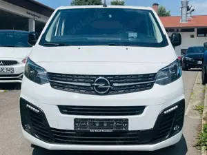 Opel Zafira Life 8 Sitze AHK Kamera DAB Bild 2